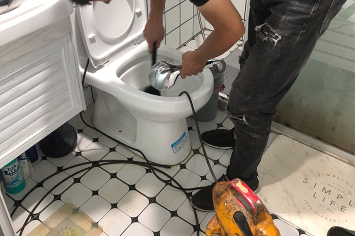 江源疏通下水道